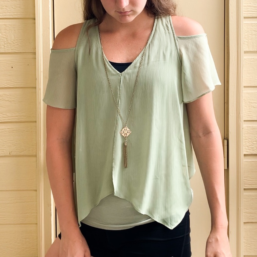 V-Neck, Open Shoulder Blouse - Green